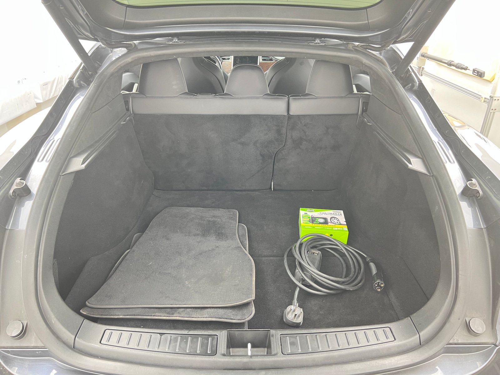 Thumbnail: 2017 Tesla Model S - 6