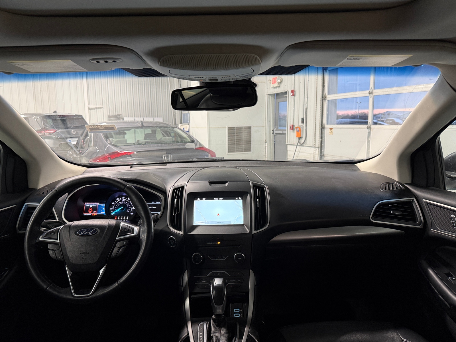 Thumbnail: 2018 Ford Edge - 3