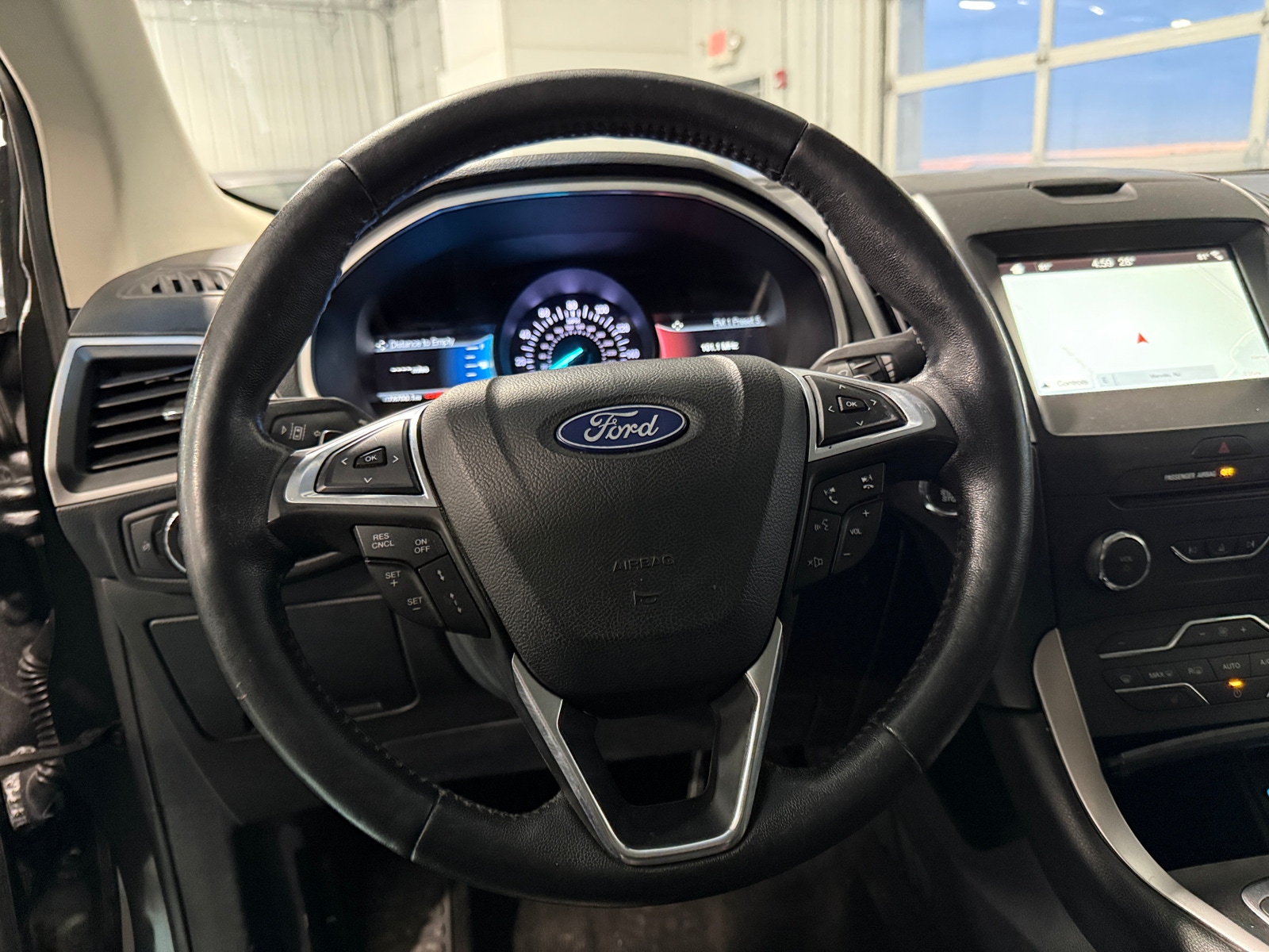 Thumbnail: 2018 Ford Edge - 5