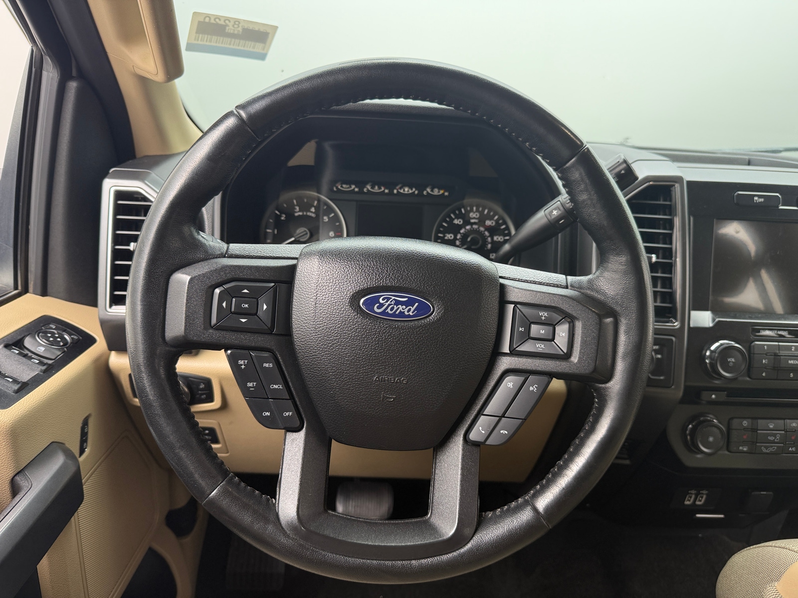 Thumbnail: 2018 Ford Econoline - 5