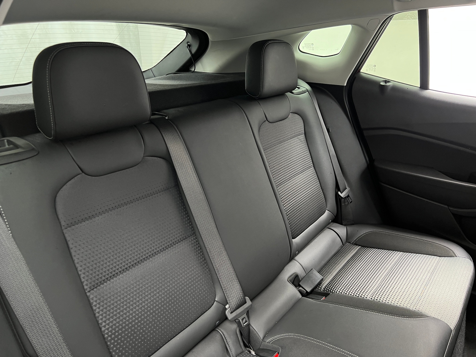 Thumbnail: 2025 Chevrolet Trax - 6