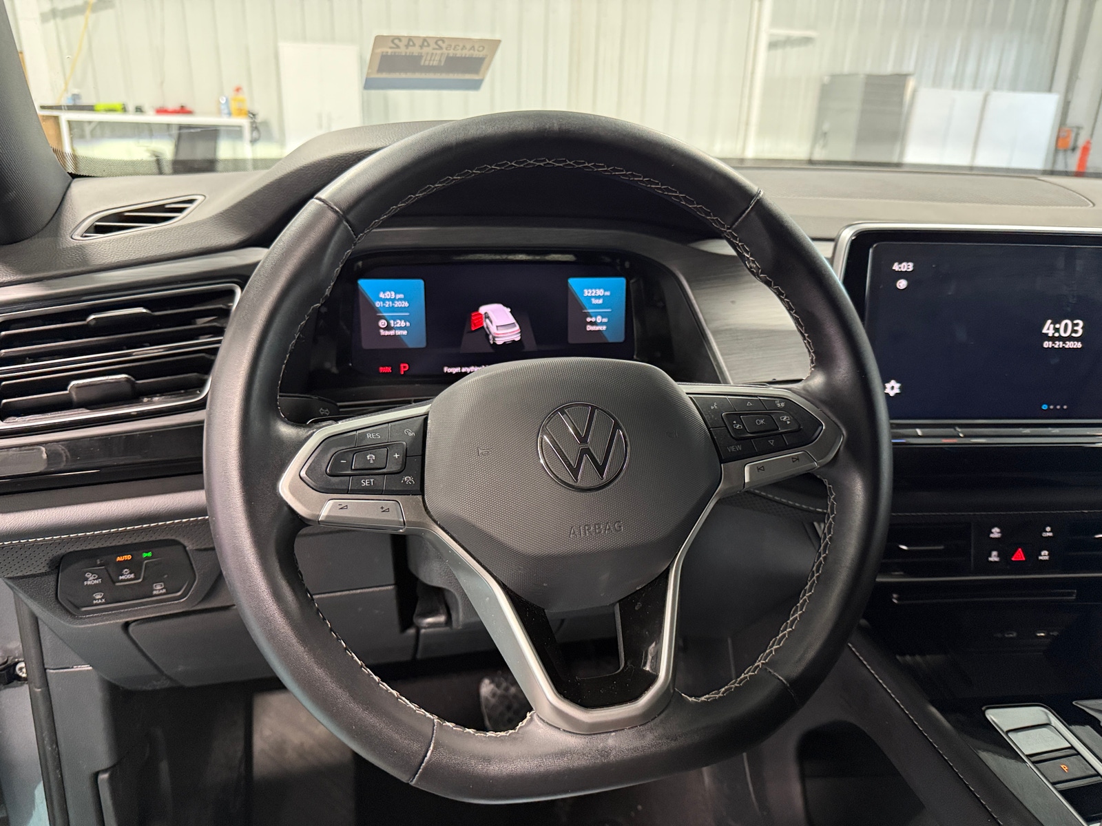 Thumbnail: 2025 Volkswagen Atlas - 4