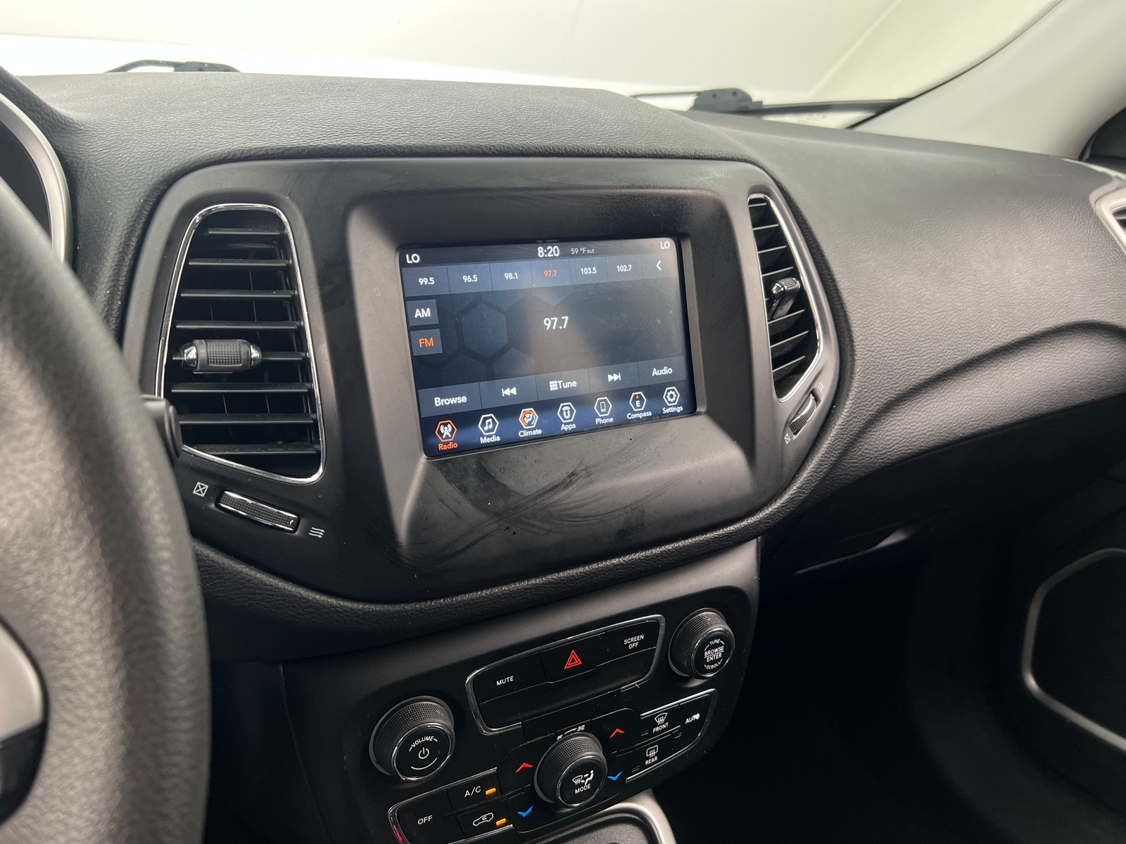 Thumbnail: 2021 Jeep Compass - 4