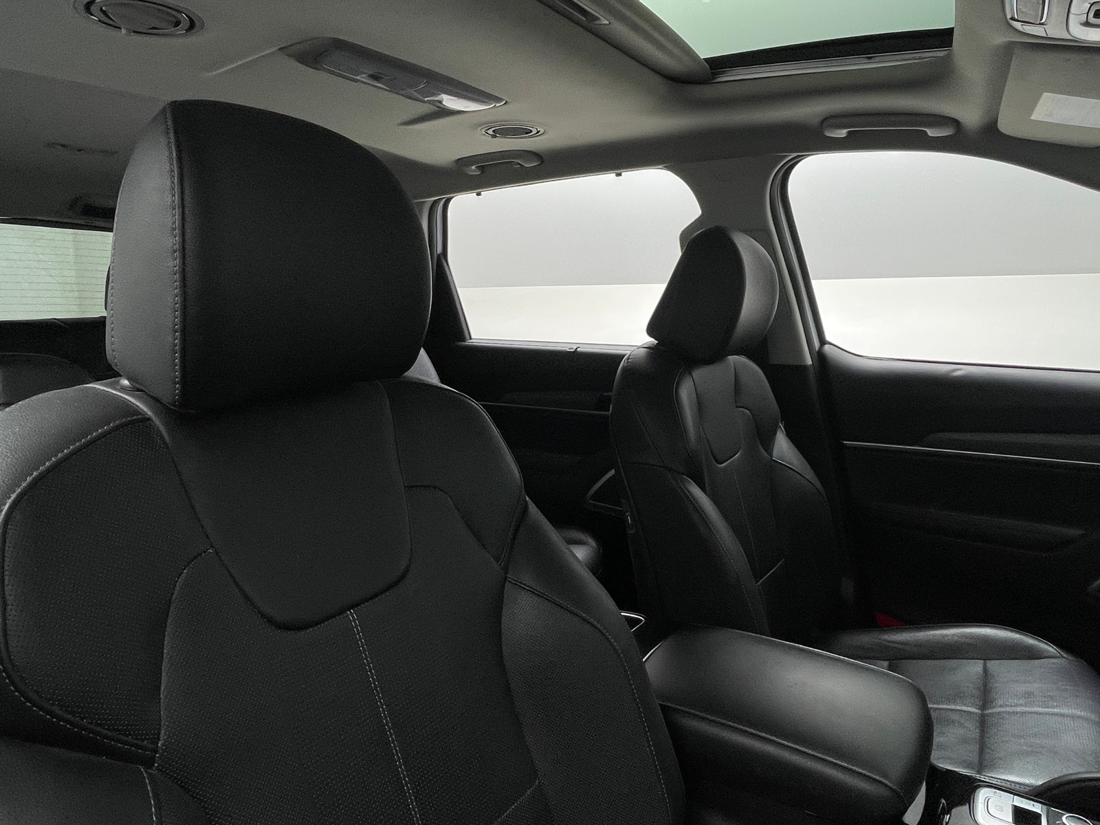 Thumbnail: 2022 Kia Telluride - 2