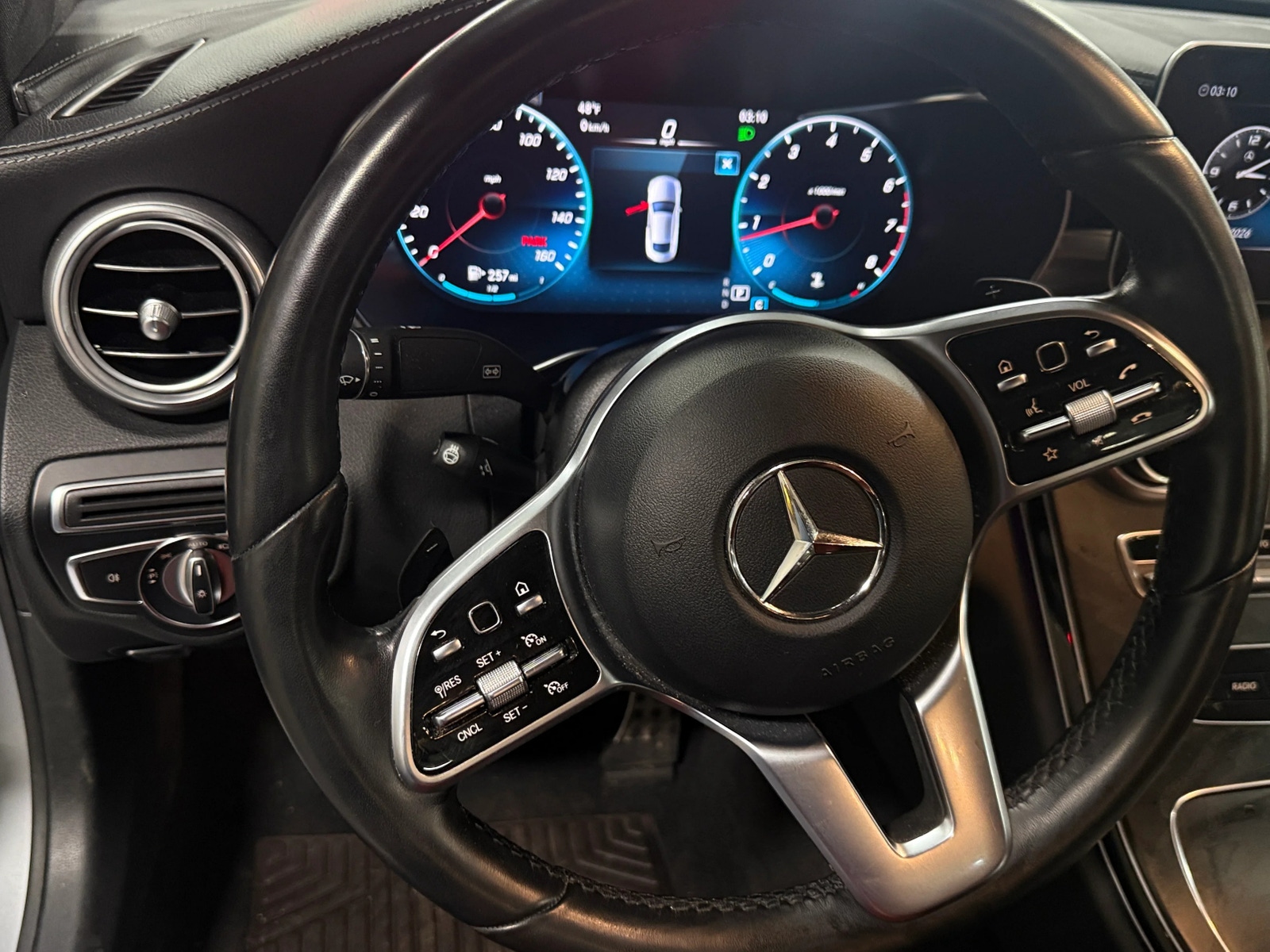 Thumbnail: 2022 Mercedes-Benz C-Class - 3