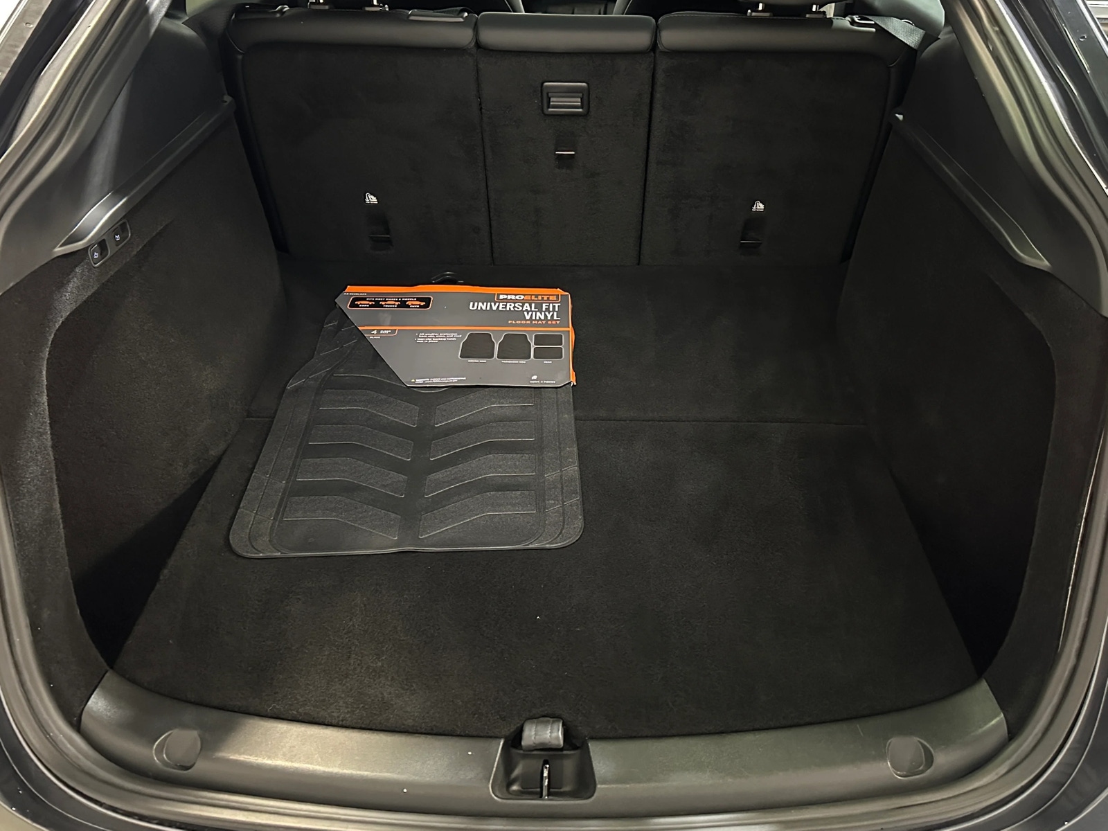 Thumbnail: 2023 Tesla Model Y - 6