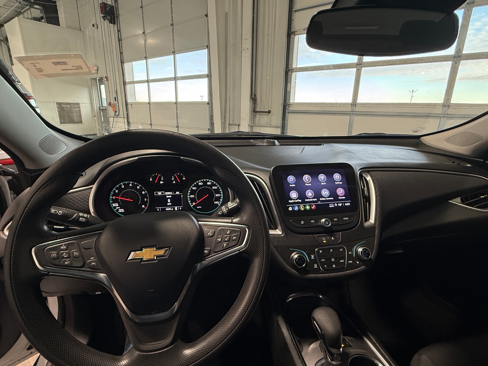 Thumbnail: 2024 Chevrolet Malibu - 3