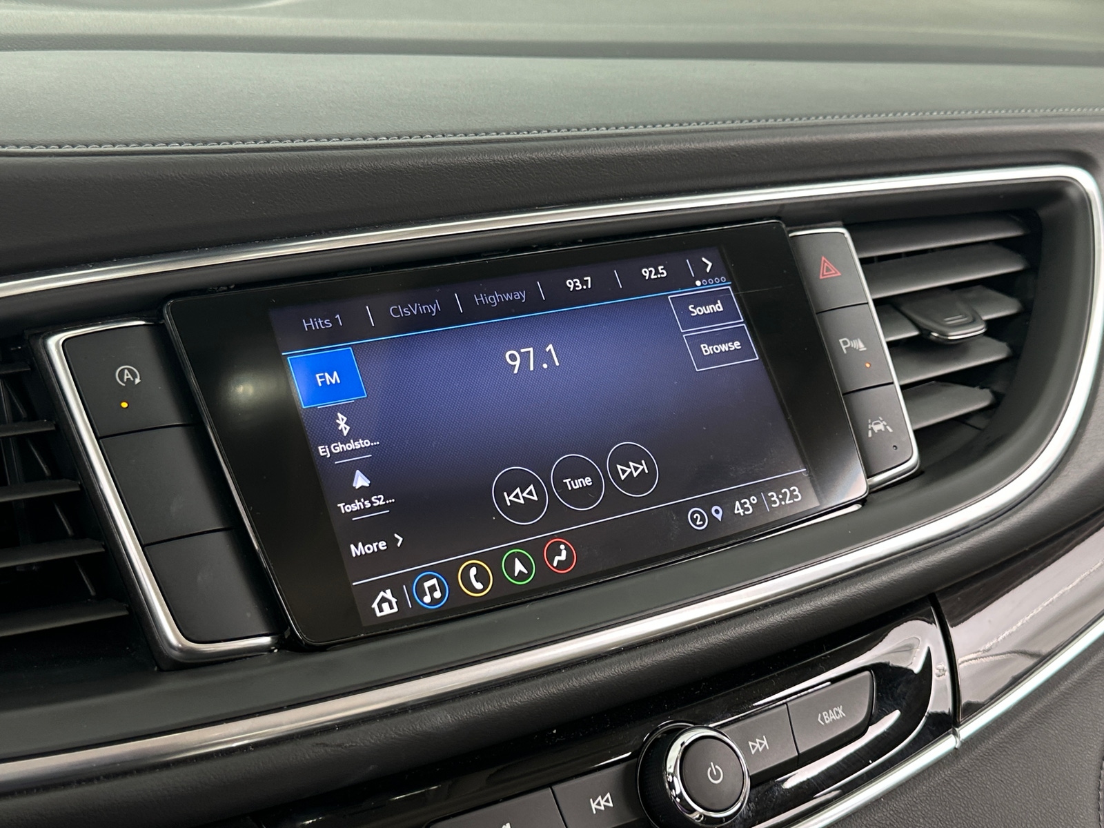 Thumbnail: 2023 Buick Enclave - 3