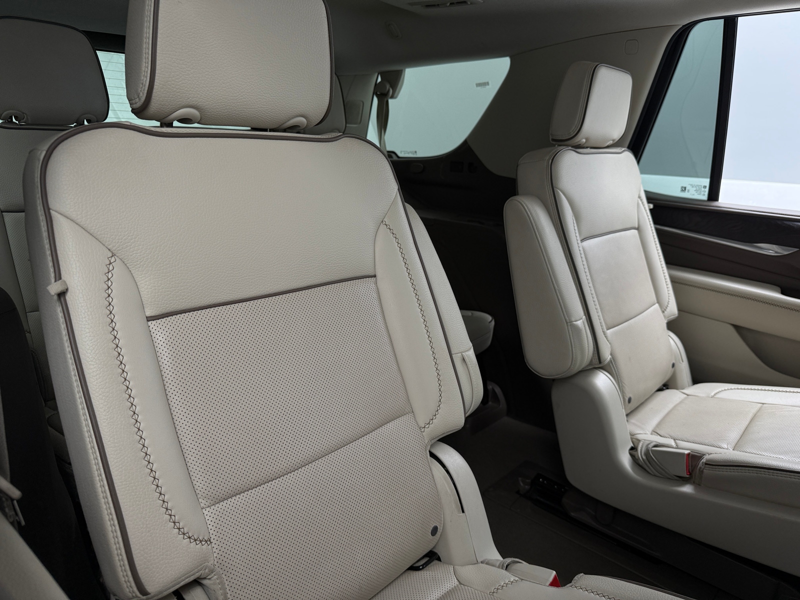 Thumbnail: 2023 GMC Yukon - 5