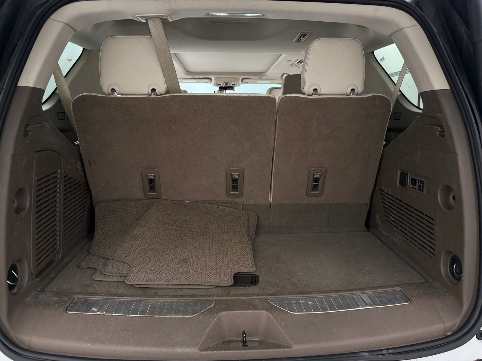 Thumbnail: 2023 GMC Yukon - 6