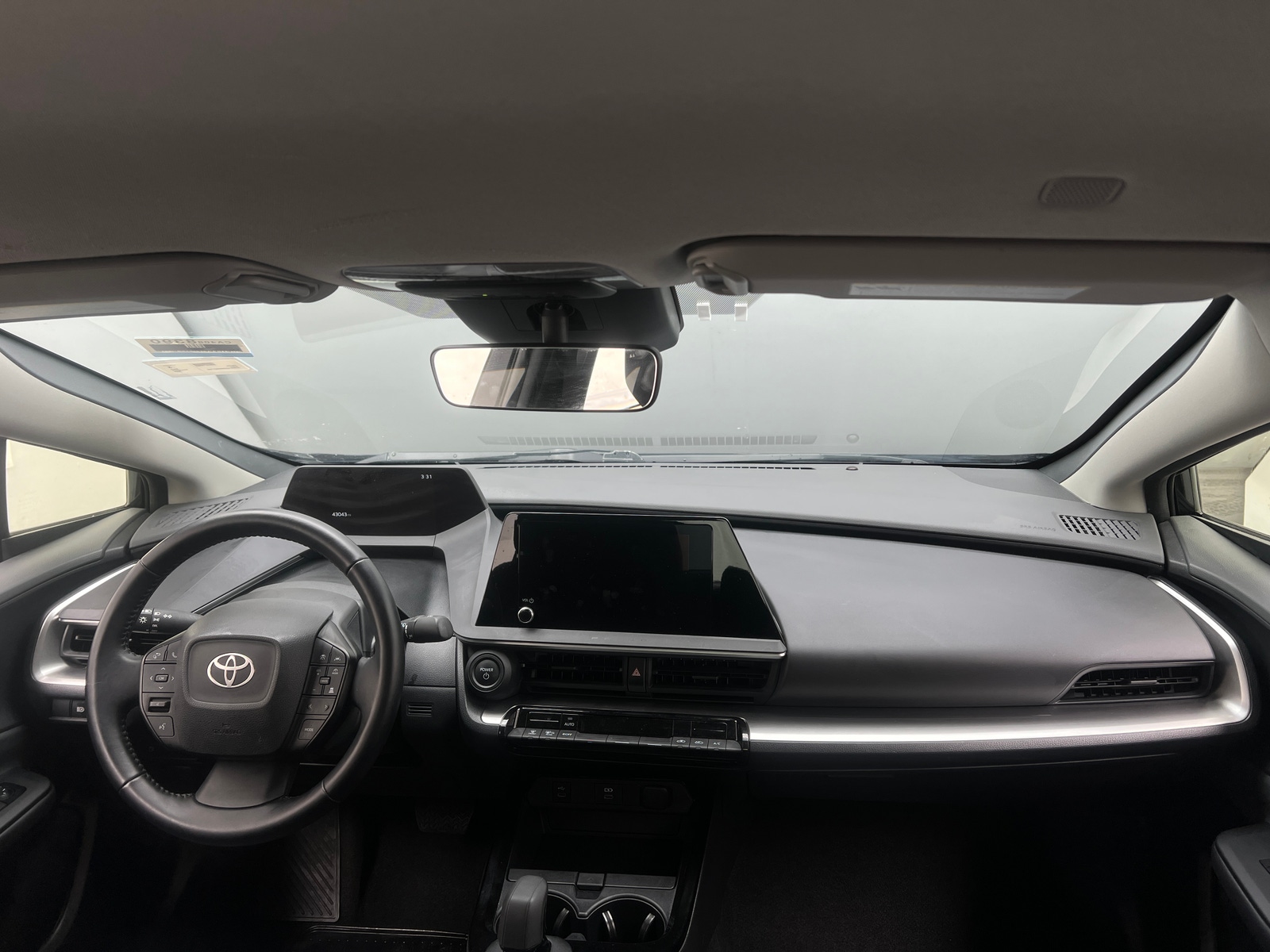 Thumbnail: 2024 Toyota Prius - 3