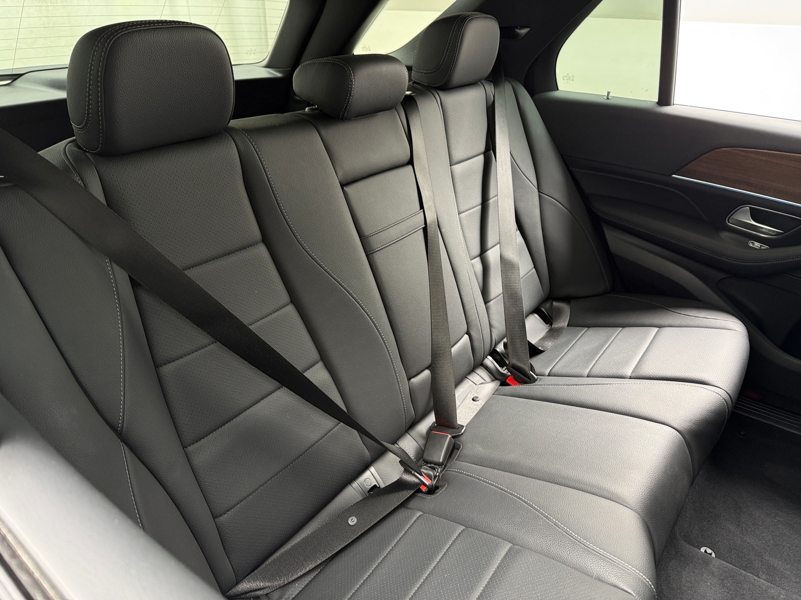 Thumbnail: 2025 Mercedes-Benz GLE - 5