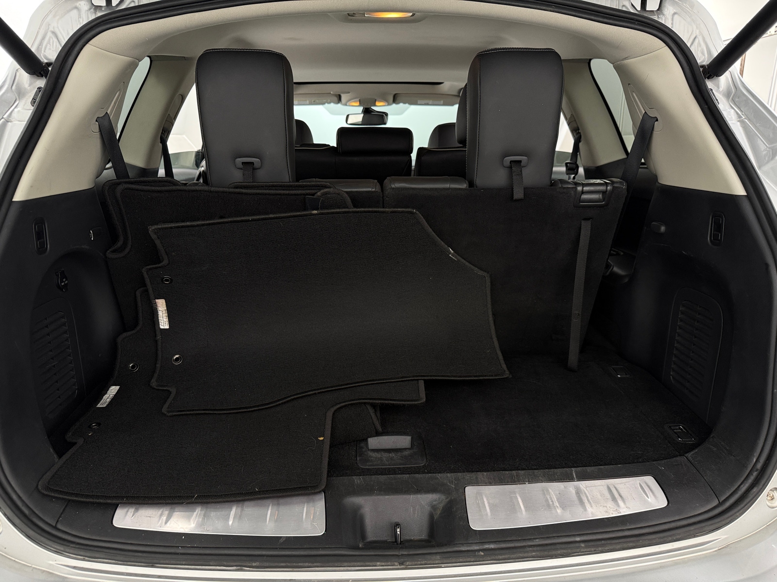 Thumbnail: 2020 INFINITI QX60 - 6