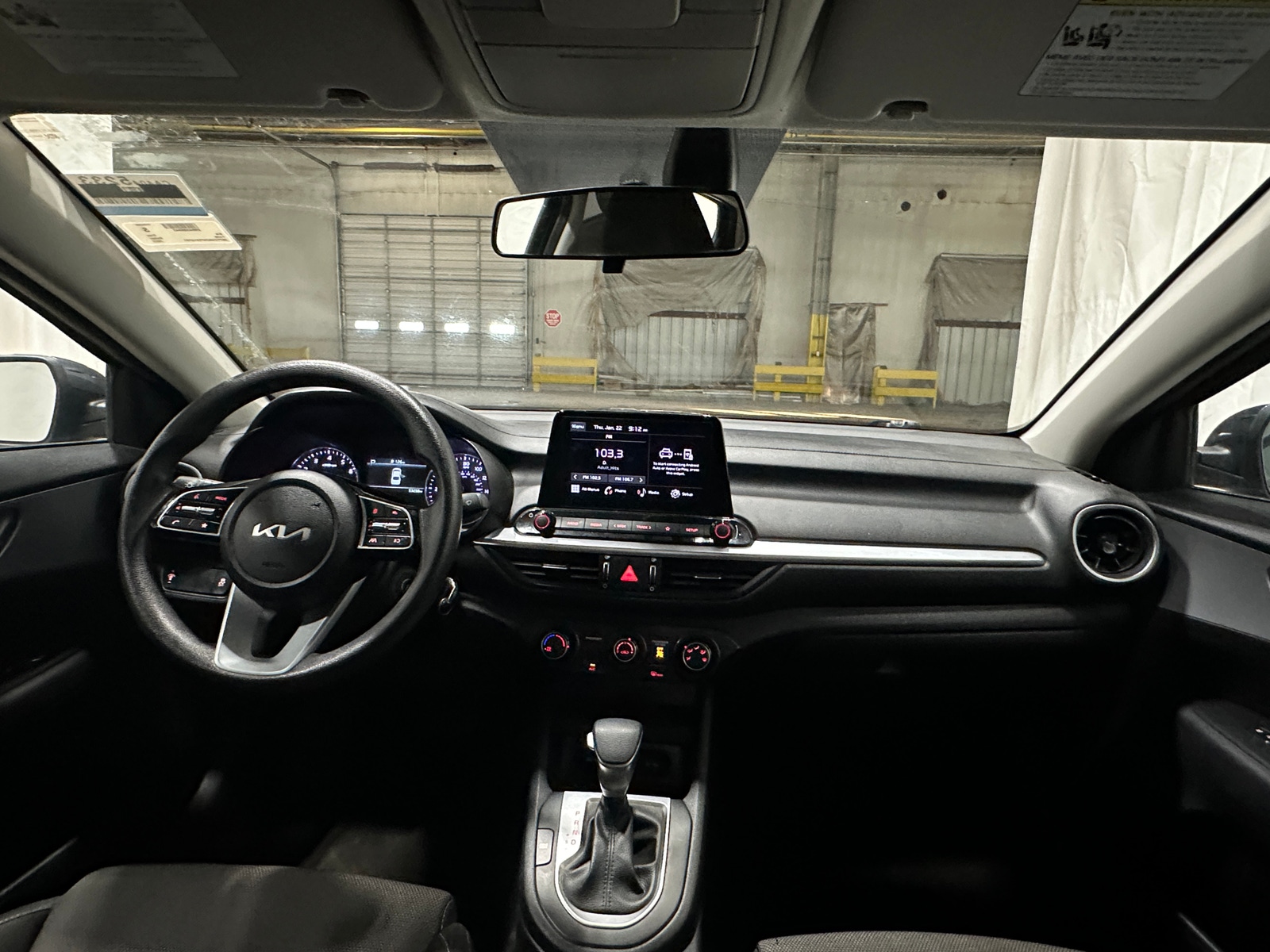 Thumbnail: 2023 Kia Forte - 3