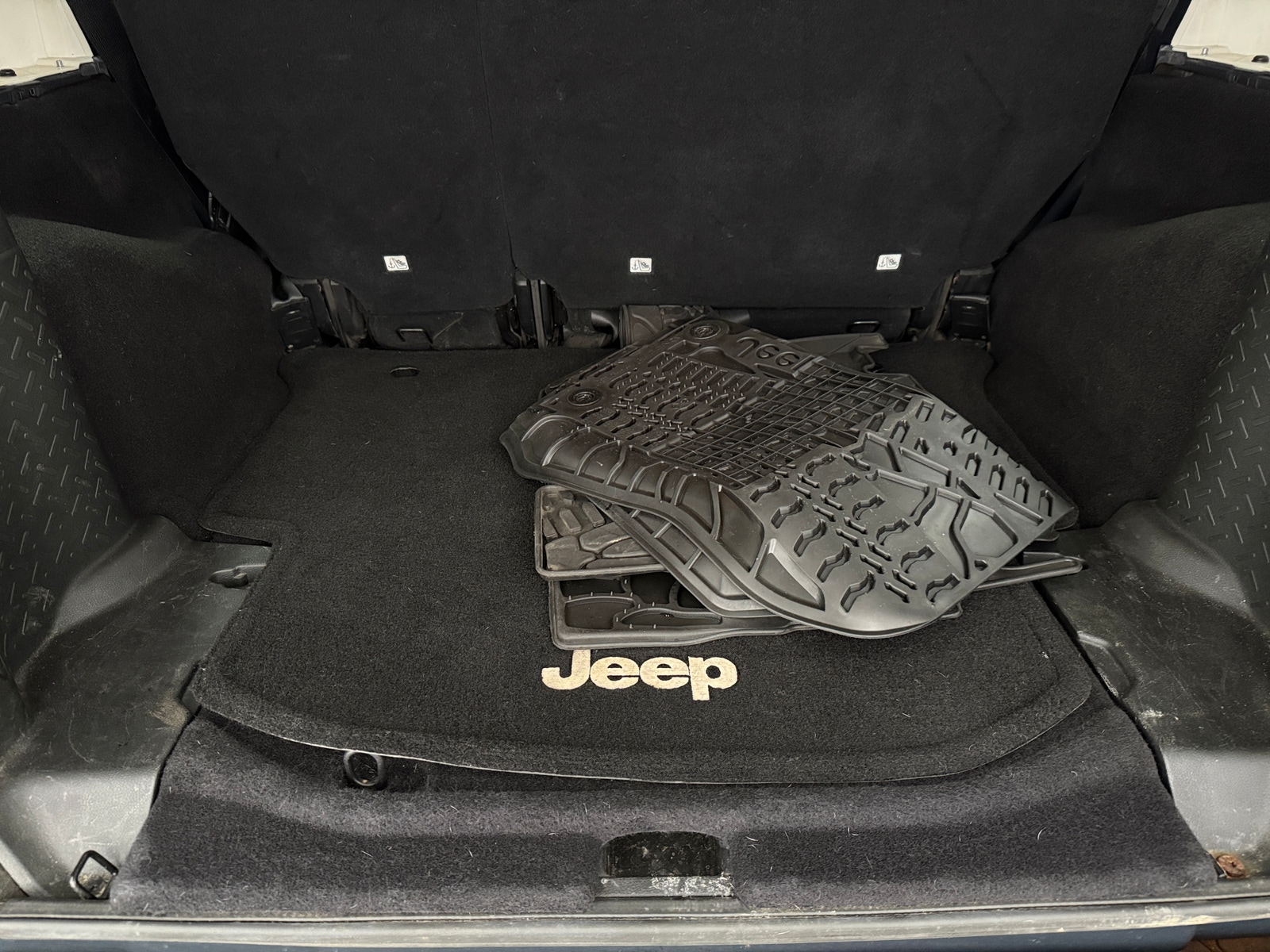 Thumbnail: 2017 Jeep Wrangler - 6