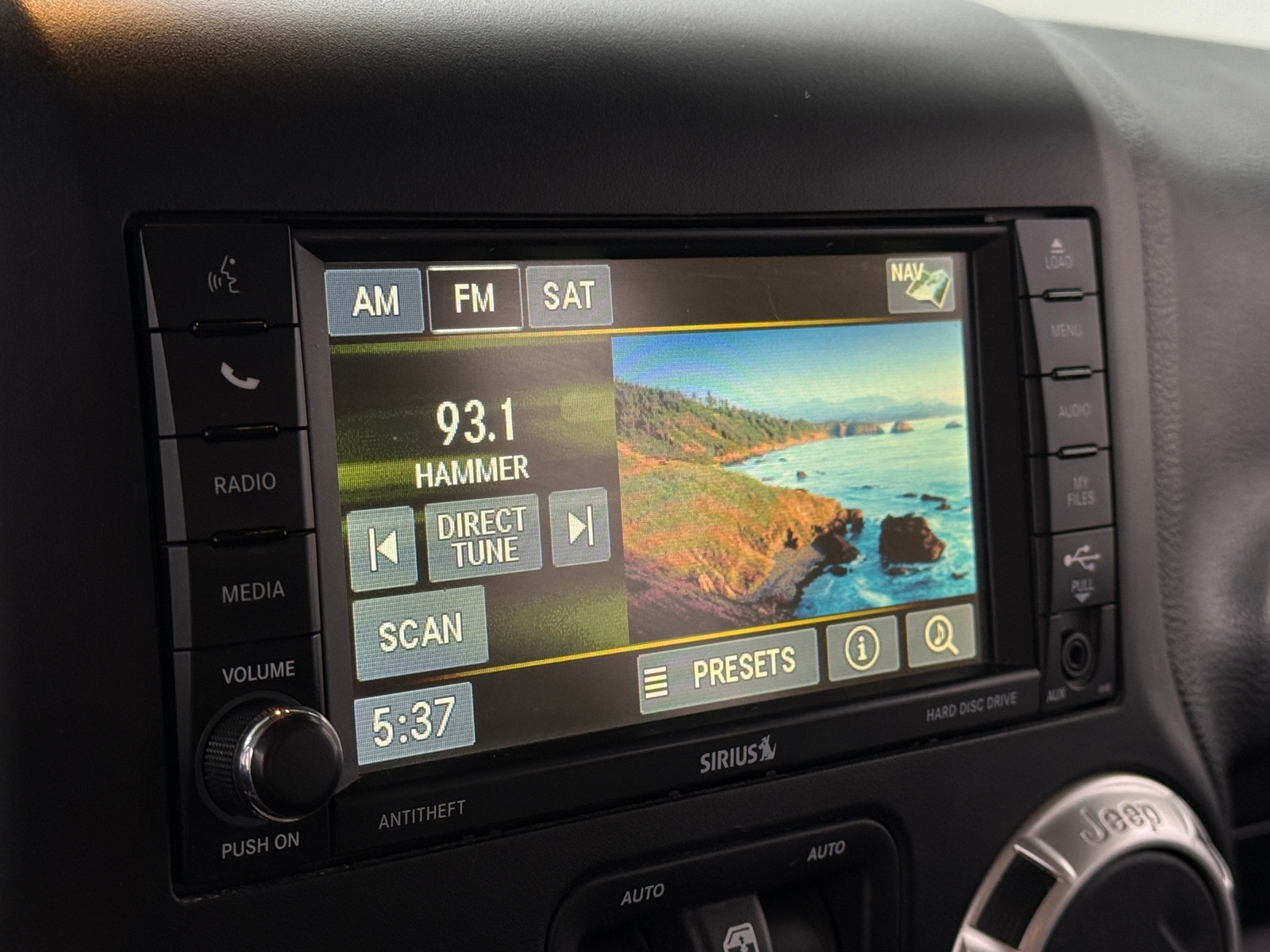 Thumbnail: 2017 Jeep Wrangler - 3