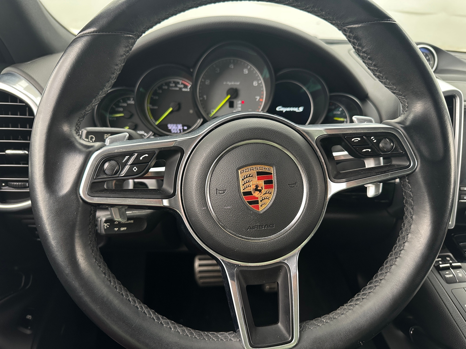 Thumbnail: 2017 Porsche Cayenne - 4