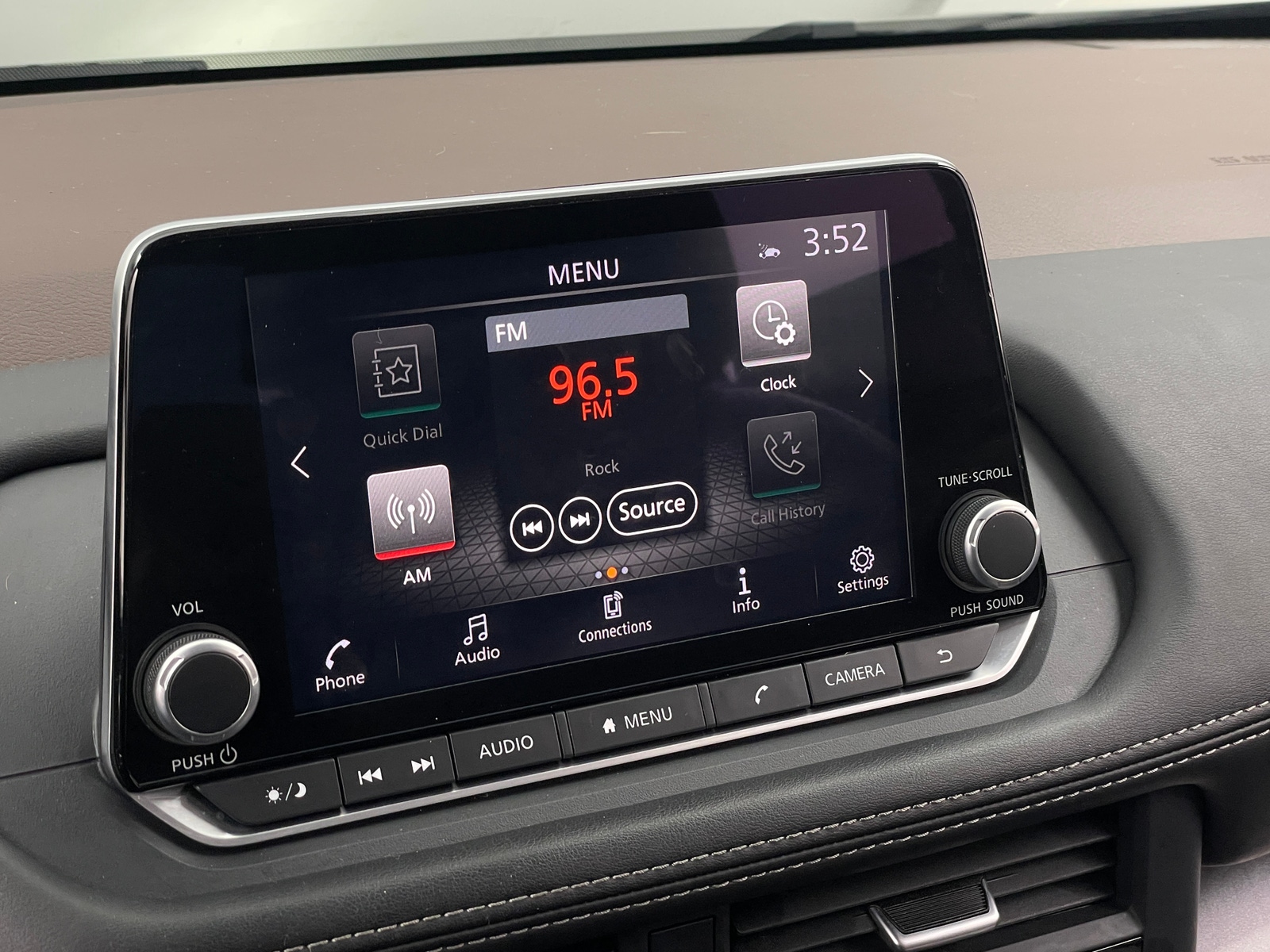 Thumbnail: 2023 Nissan Rogue - 4