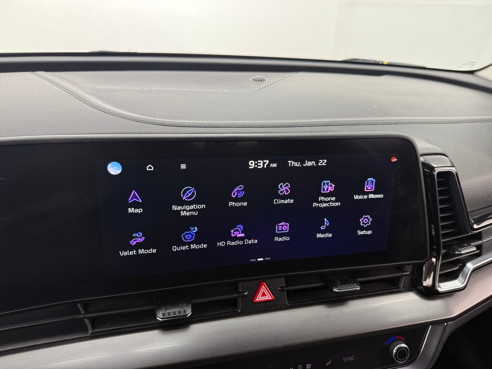 Thumbnail: 2023 Kia Sportage - 3