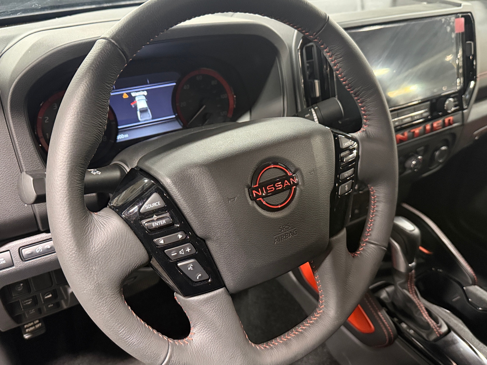 Thumbnail: 2025 Nissan Frontier - 5