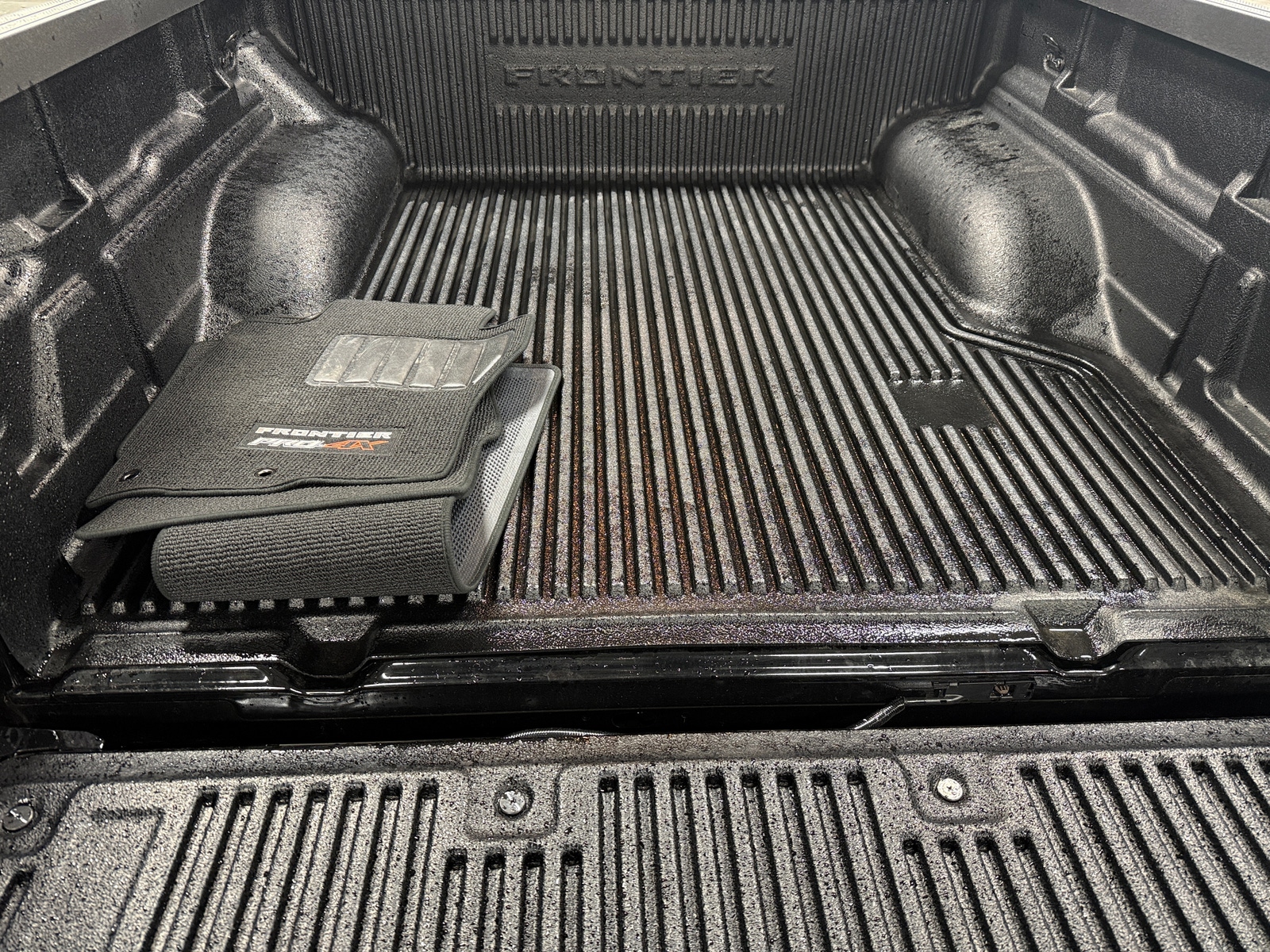 Thumbnail: 2025 Nissan Frontier - 7