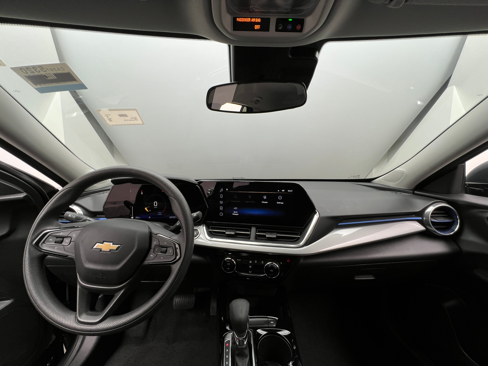 Thumbnail: 2025 Chevrolet Trax - 3