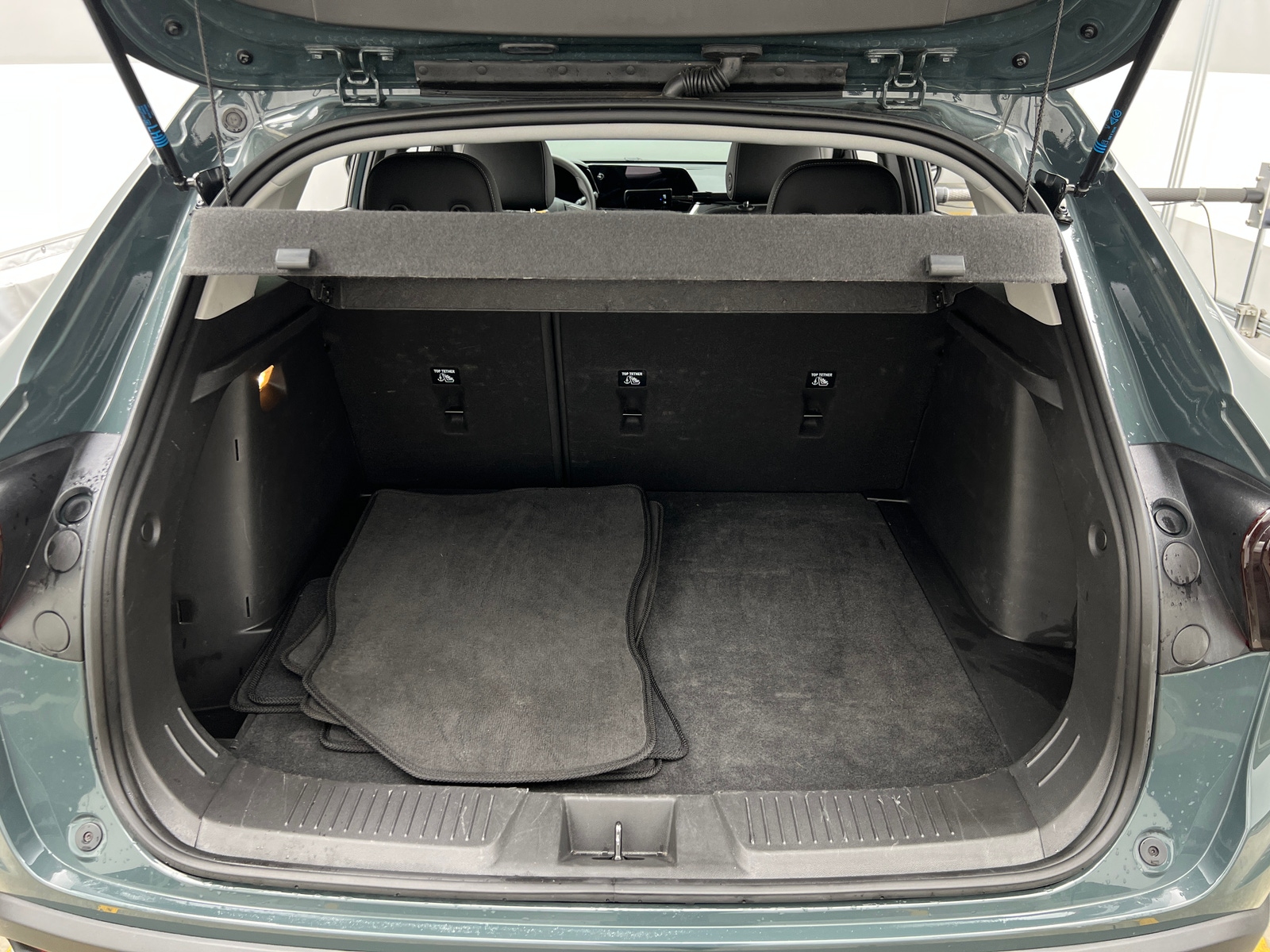 Thumbnail: 2025 Chevrolet Trax - 7