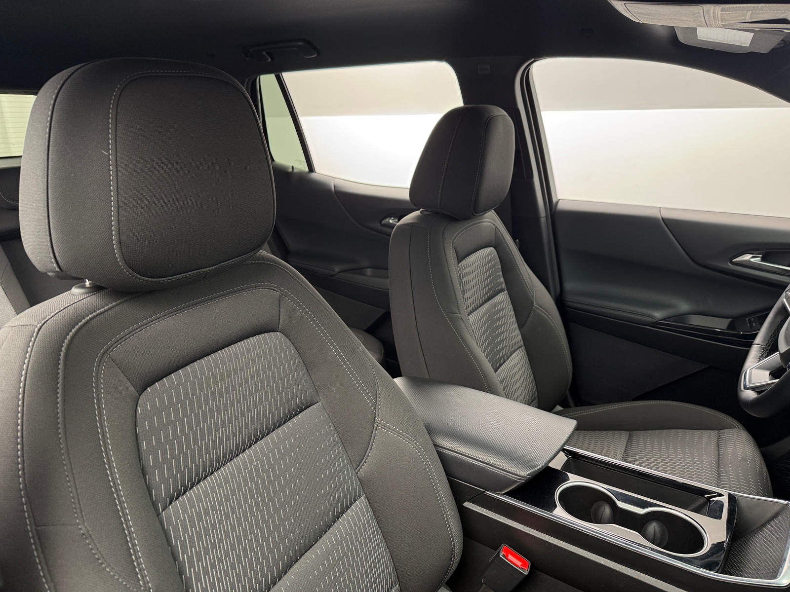 Thumbnail: 2025 Chevrolet Equinox - 2