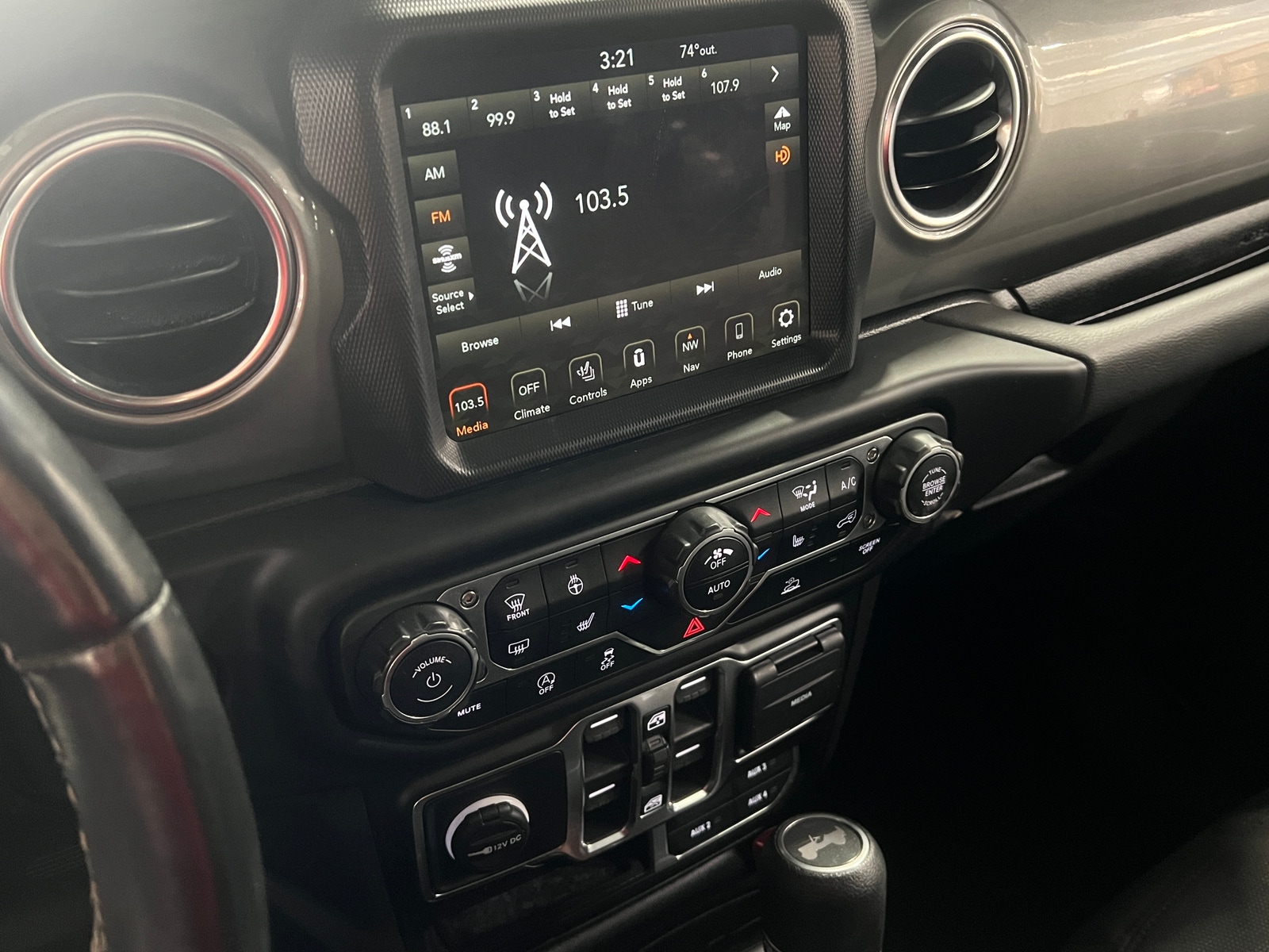 Thumbnail: 2022 Jeep Wrangler - 4