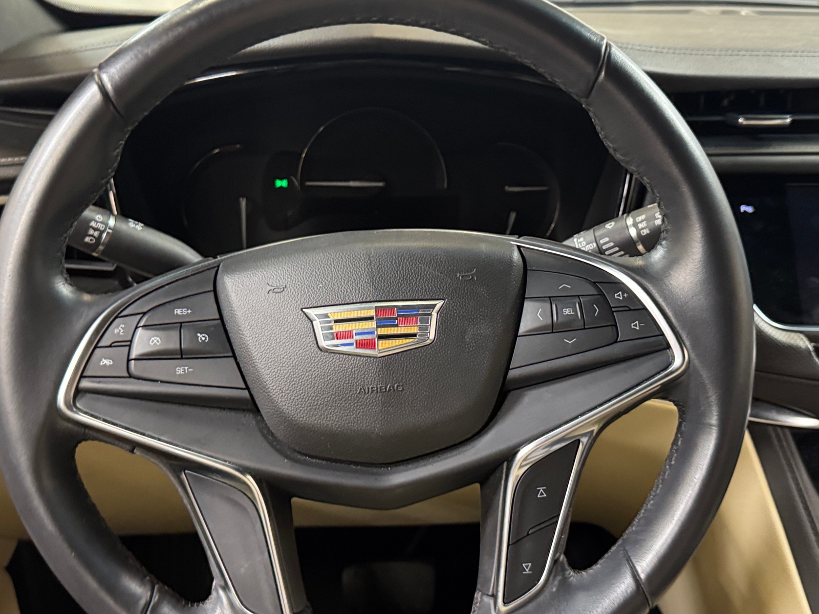 Thumbnail: 2018 Cadillac XT5 - 4