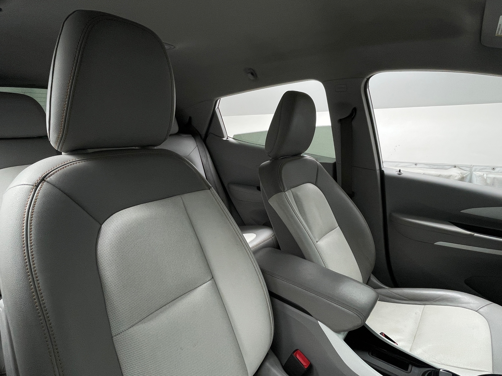 Thumbnail: 2019 Chevrolet Bolt EV - 2