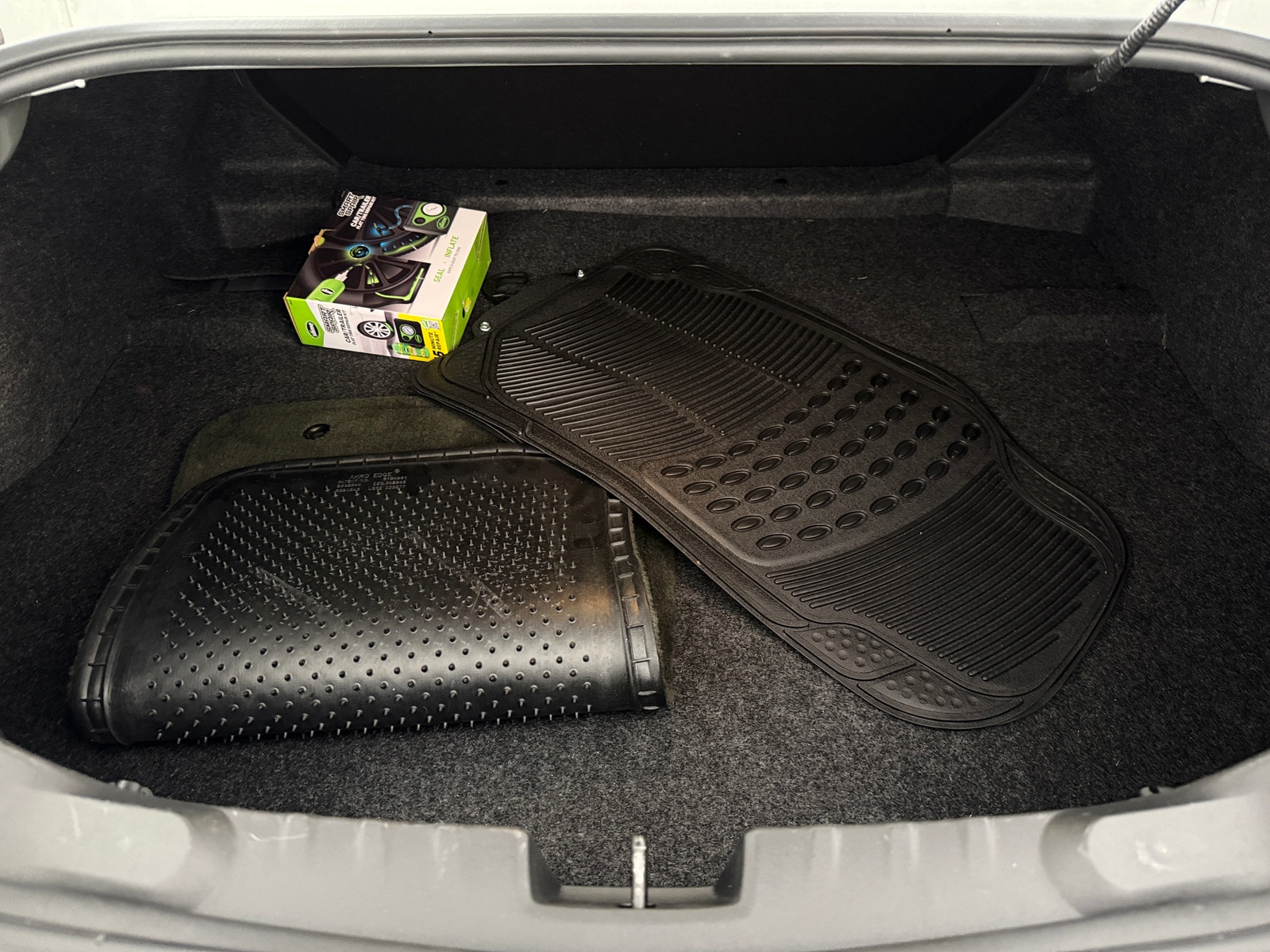 Thumbnail: 2014 Chevrolet Camaro - 5