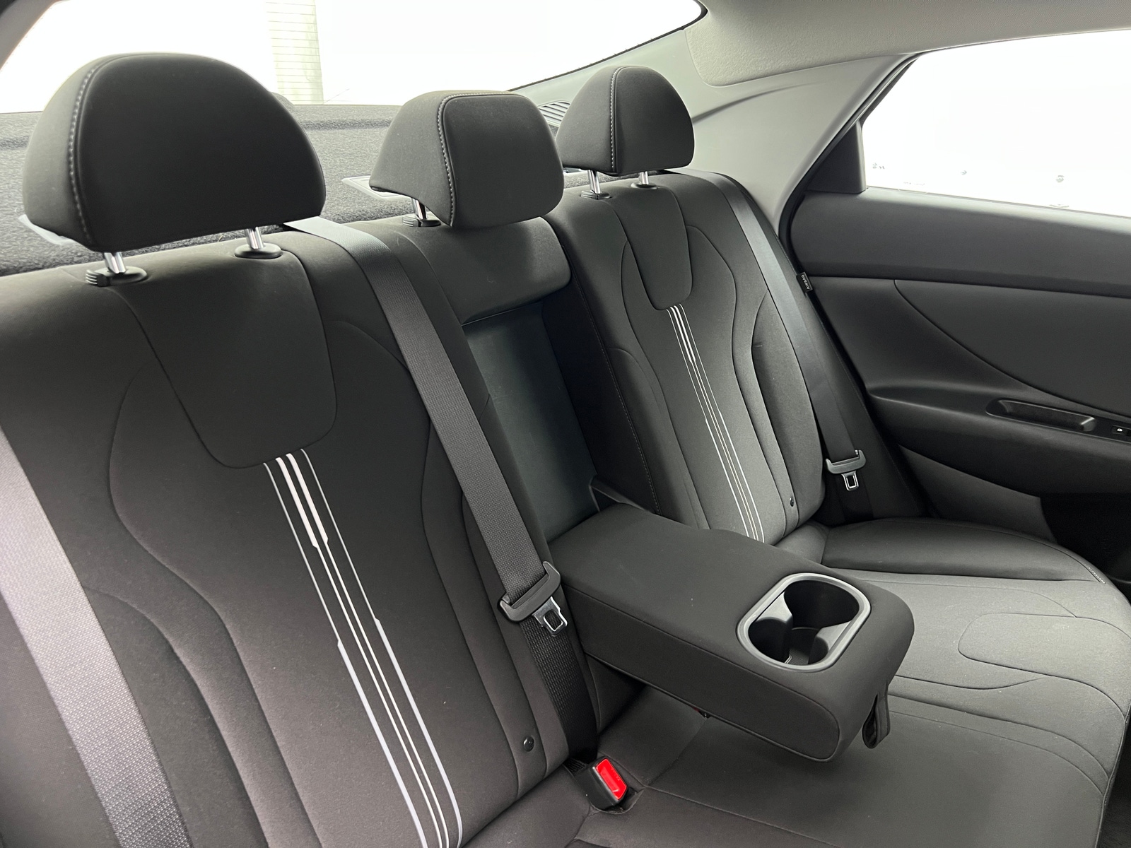 Thumbnail: 2025 Hyundai Elantra - 6