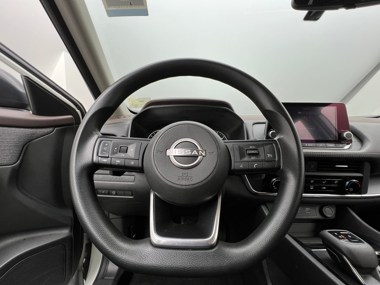 Thumbnail: 2023 Nissan Rogue - 5