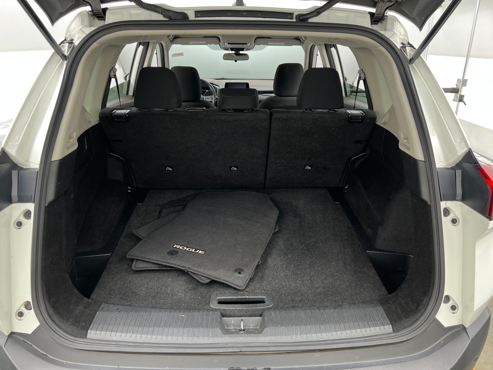 Thumbnail: 2023 Nissan Rogue - 7