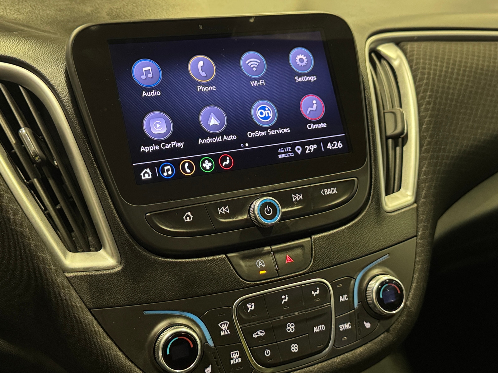 Thumbnail: 2024 Chevrolet Malibu - 4