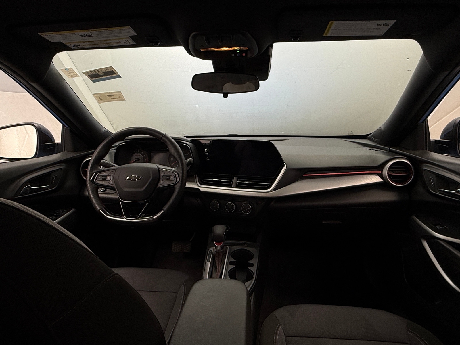 Thumbnail: 2024 Chevrolet Trax - 3