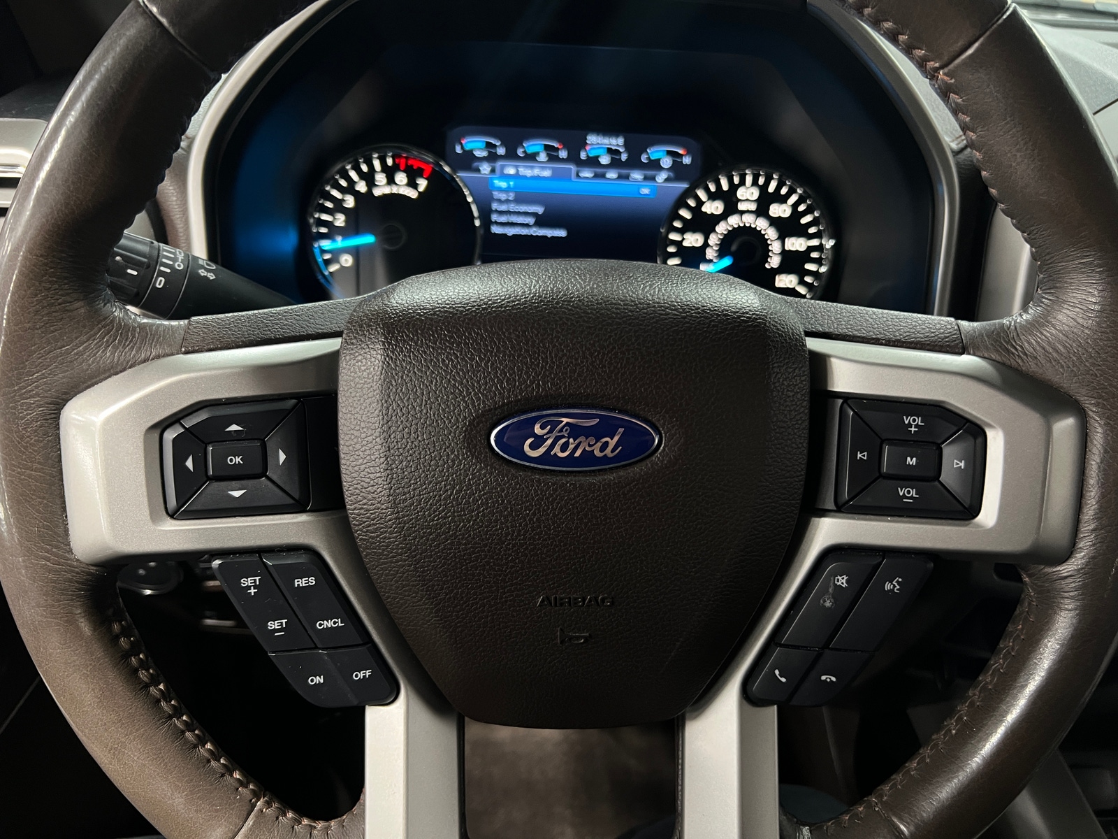 Thumbnail: 2016 Ford Econoline - 4