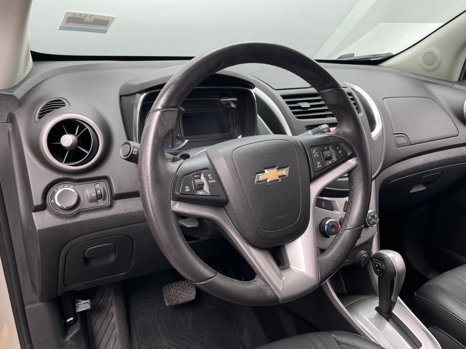 Thumbnail: 2016 Chevrolet Trax - 5