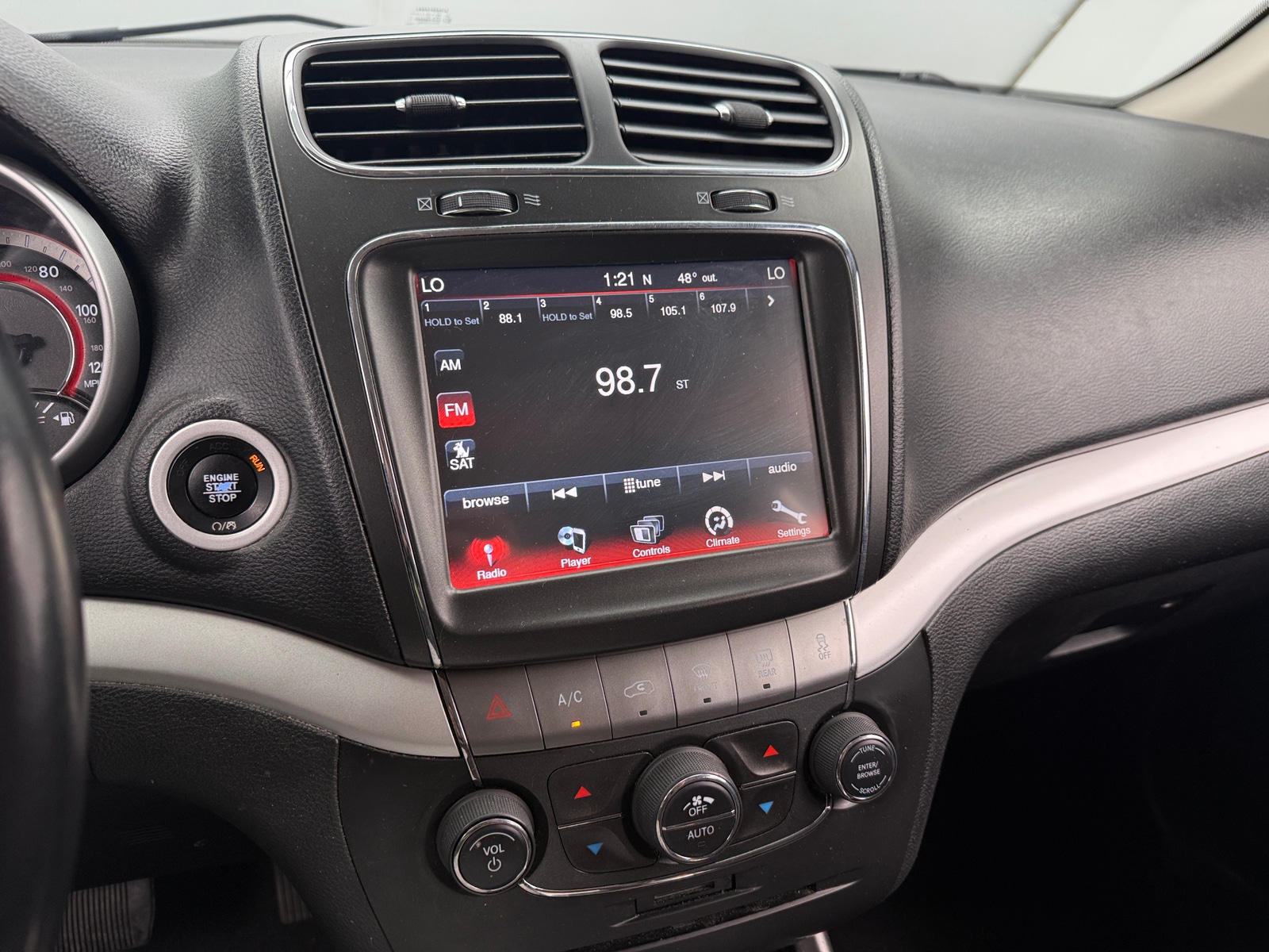 Thumbnail: 2019 Dodge Journey - 4