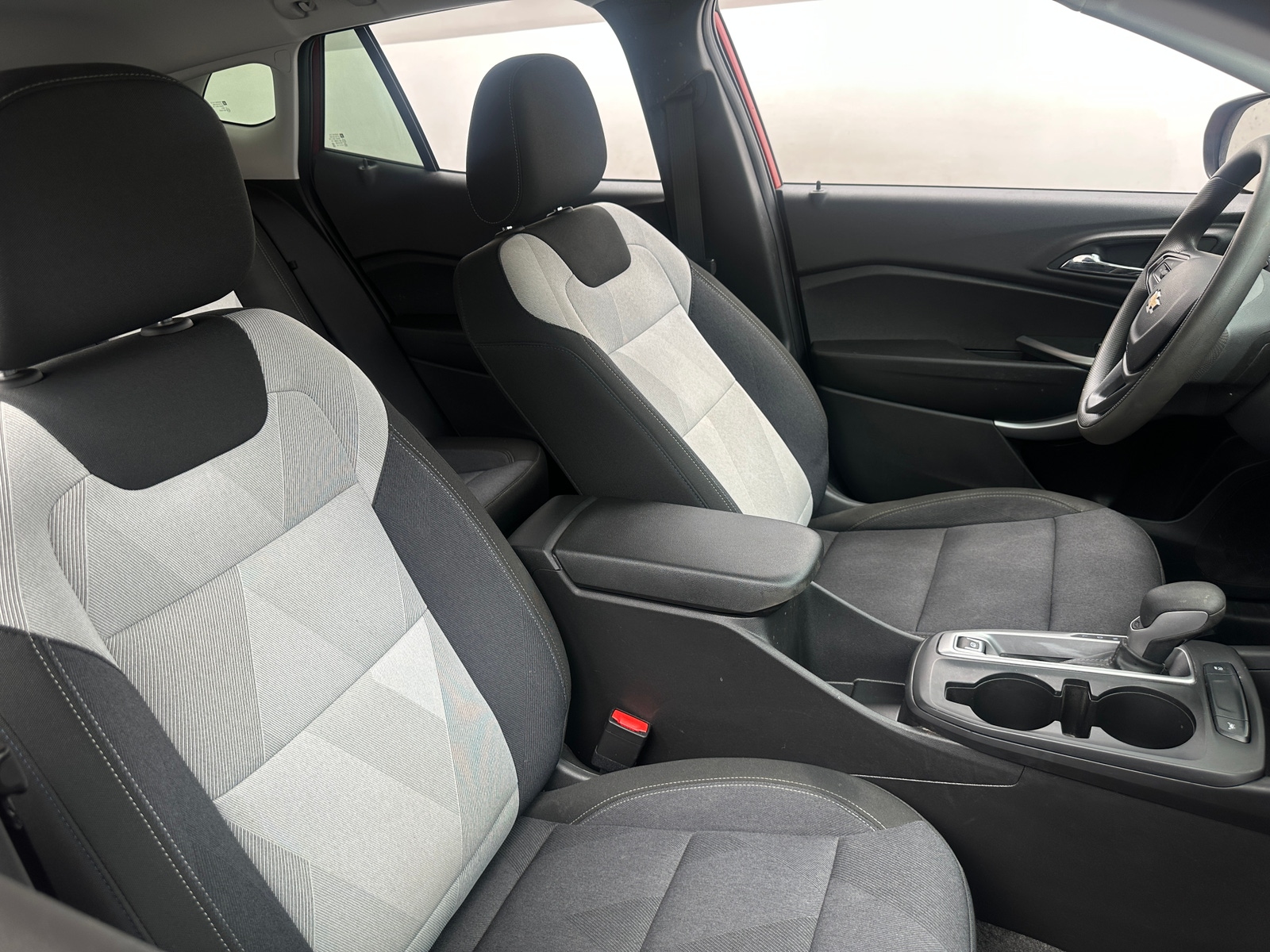 Thumbnail: 2024 Chevrolet Trax - 2