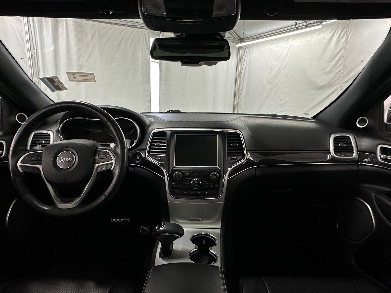 Thumbnail: 2015 Jeep Grand Cherokee - 2