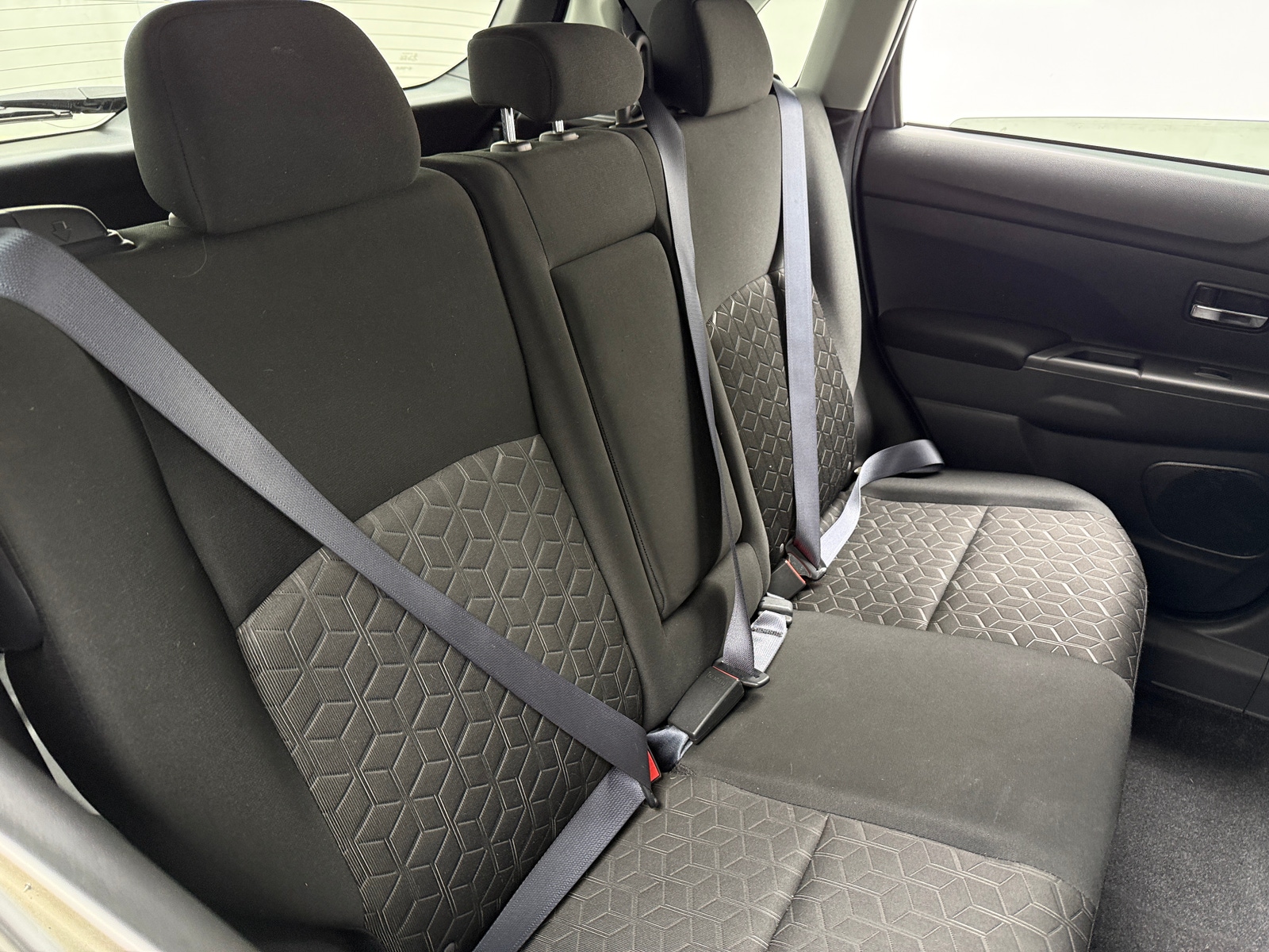 Thumbnail: 2025 Mitsubishi Outlander Sport - 6