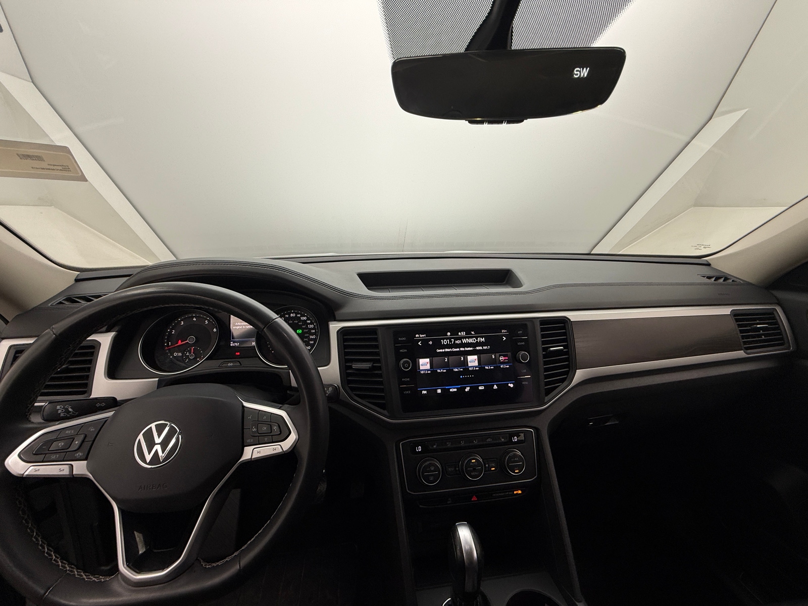 Thumbnail: 2021 Volkswagen Atlas - 2