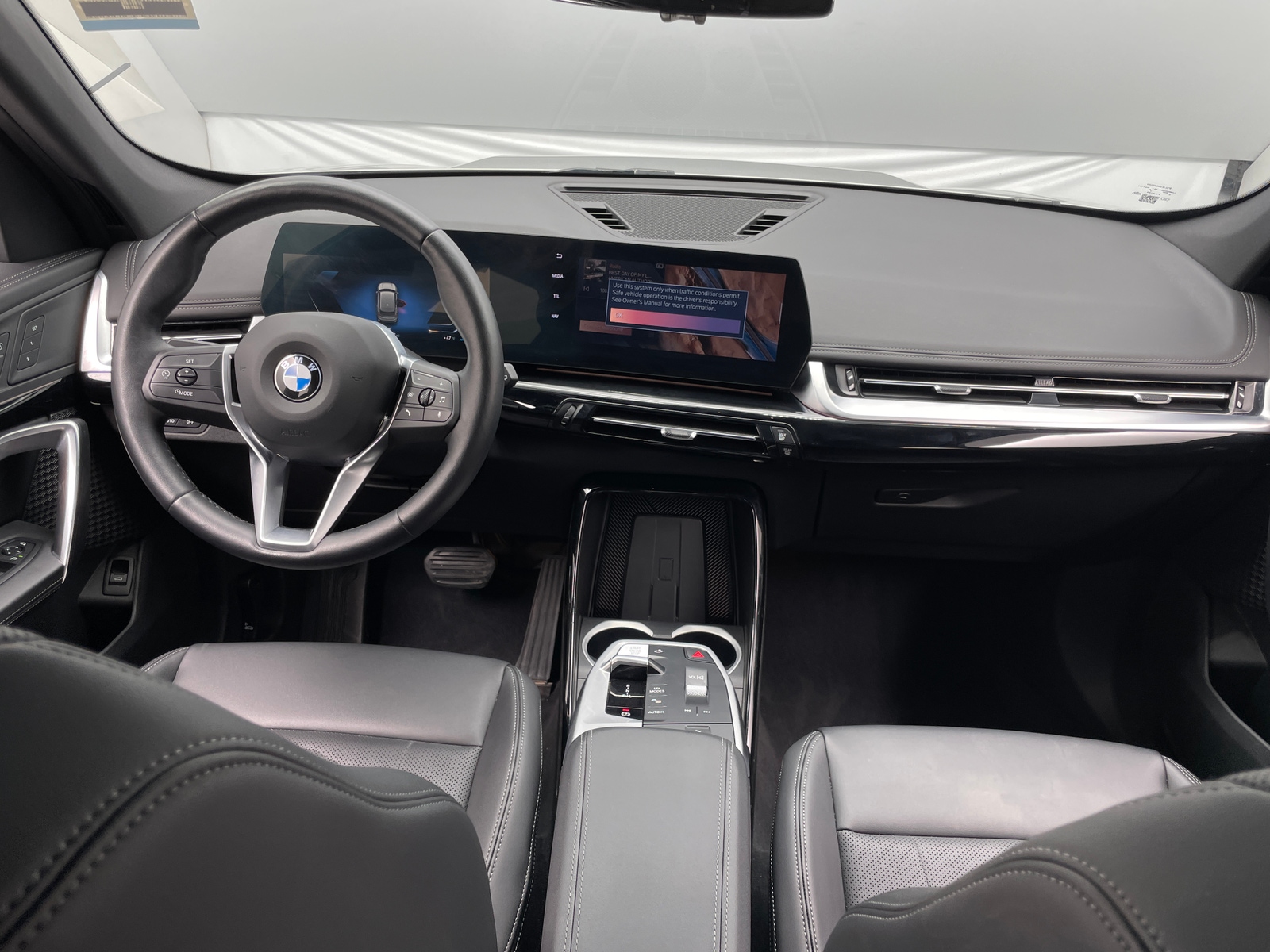 Thumbnail: 2025 BMW X1 - 2