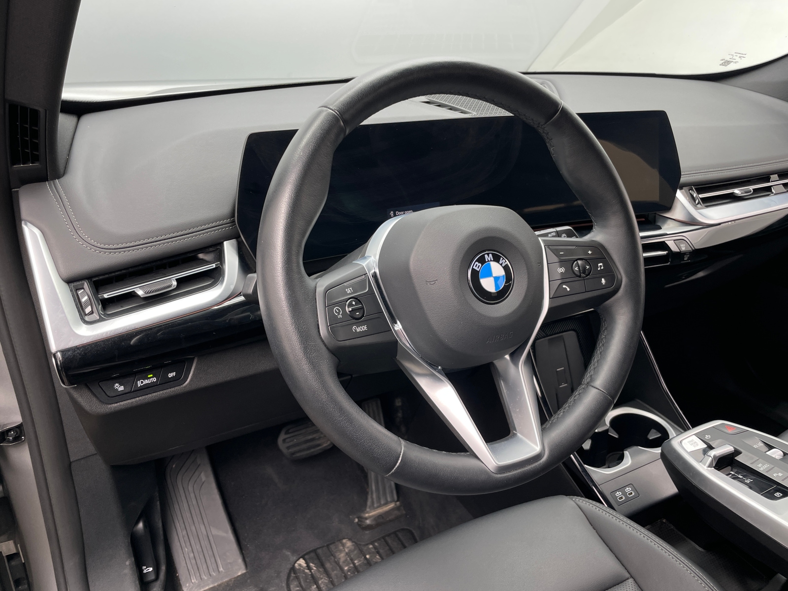 Thumbnail: 2025 BMW X1 - 4