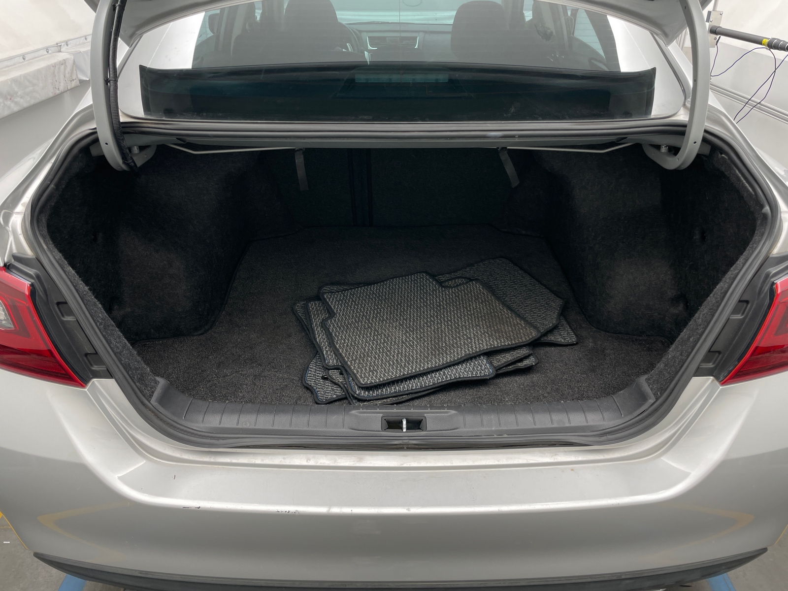 Thumbnail: 2017 Nissan Altima - 7