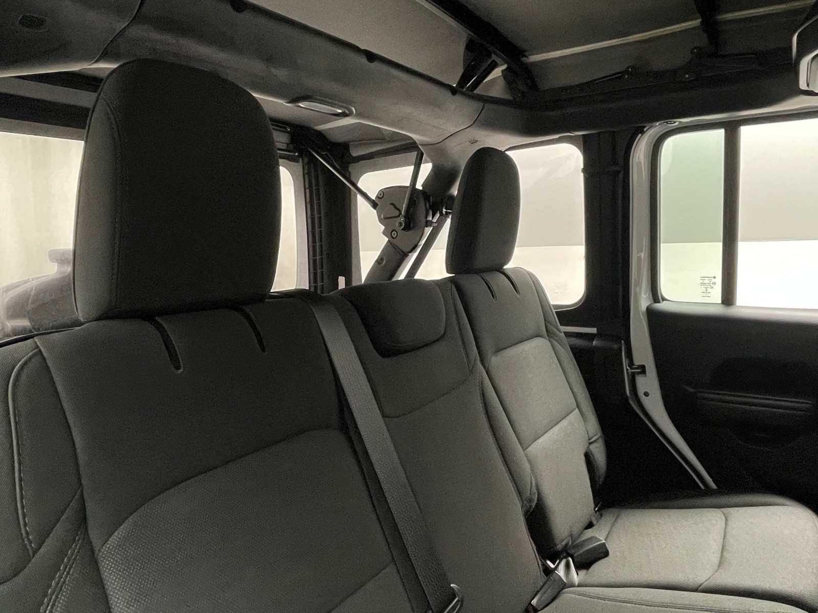 Thumbnail: 2019 Jeep Wrangler - 6