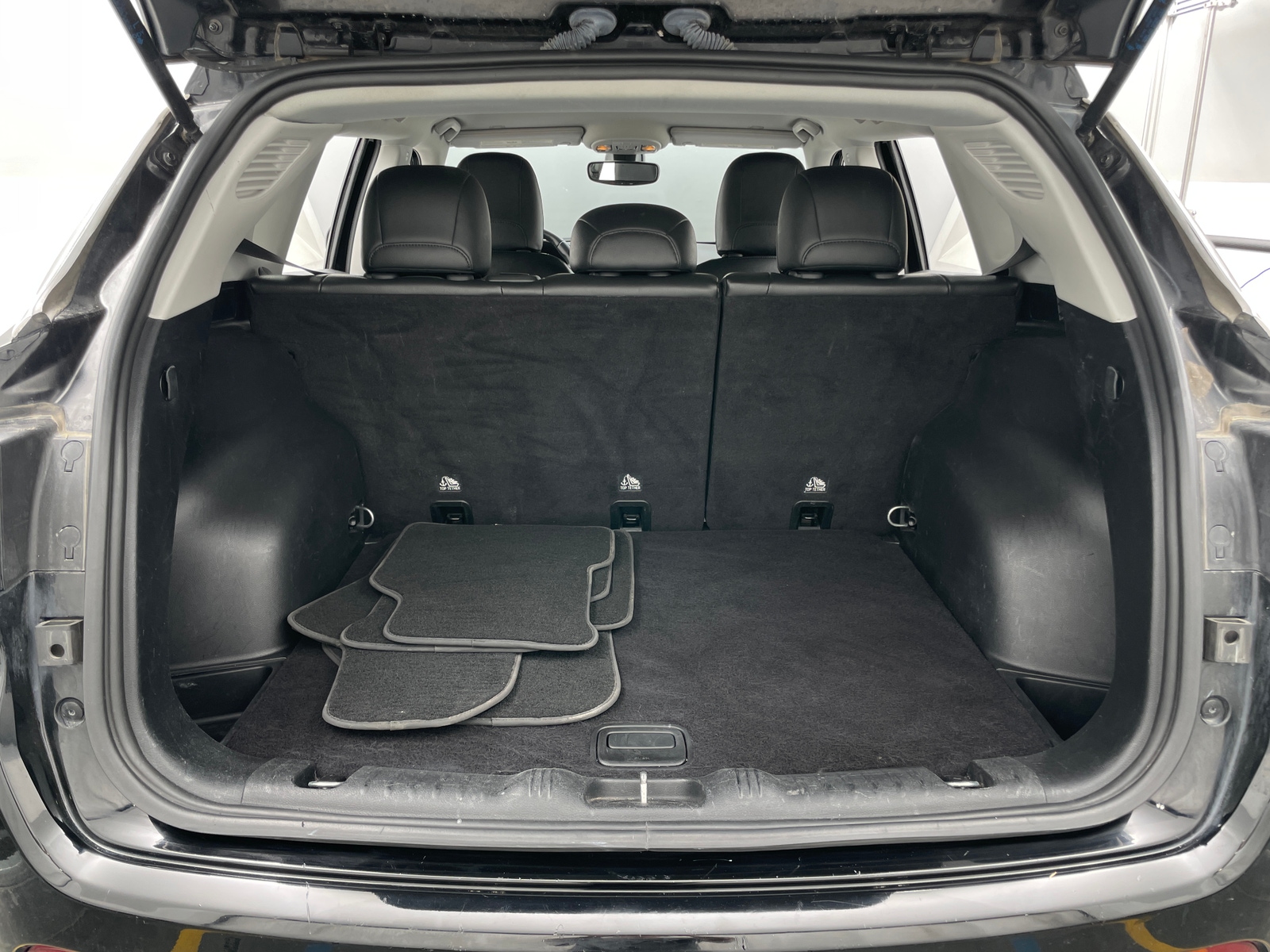 Thumbnail: 2019 Jeep Compass - 7