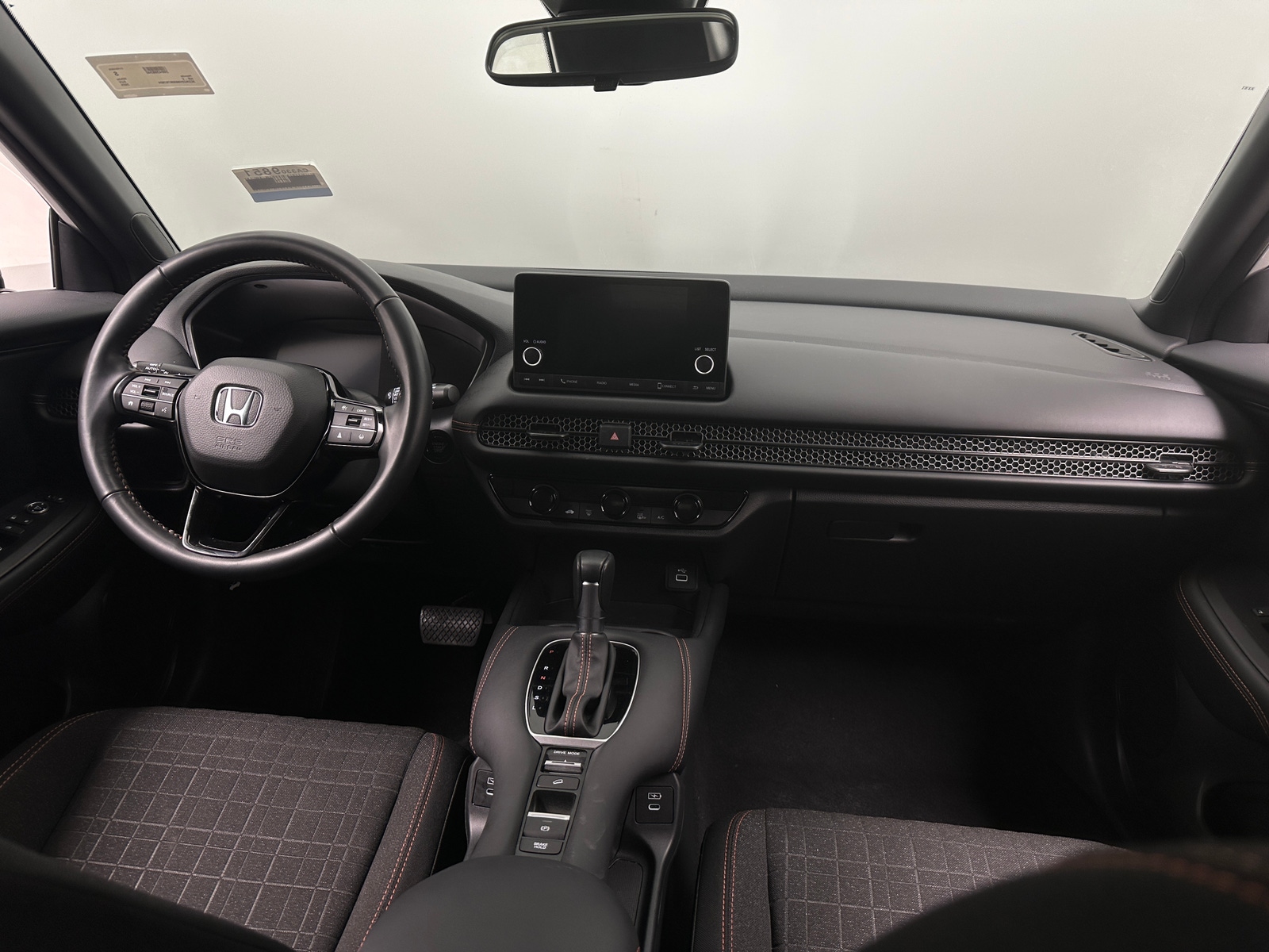 Thumbnail: 2025 Honda HR-V - 3